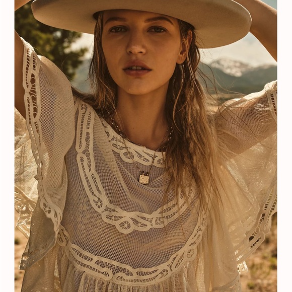 FREE PEOPLE I’m Pretty, OK Lace Mesh Tiered Ivory Top SZ L NEW!!! - Picture 4 of 5